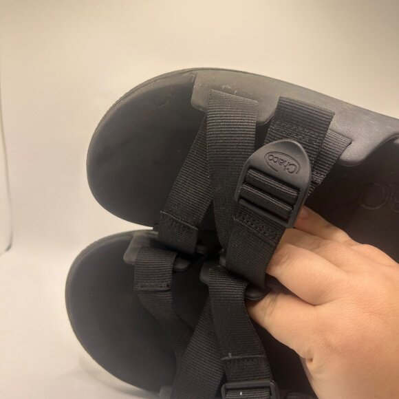 Chaco Black Slide Sandals With Adjustable Straps 9 - Picture 8 of 9